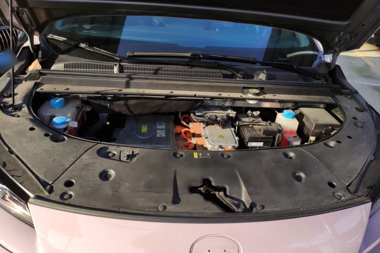Used AION V 2023 Updated Plus 70 Intelligent Edition Lithium Iron Phosphate Engine Bay
