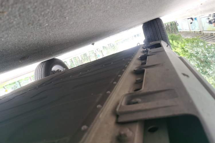 Used AION V 2023 Plus 70 Smart Edition Lithium Iron Phosphate Chassis Front Right