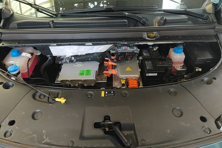 Used AION V 2023 Plus 70 Smart Enjoyment Seven-Seater Edition Ternary Lithium Engine Bay