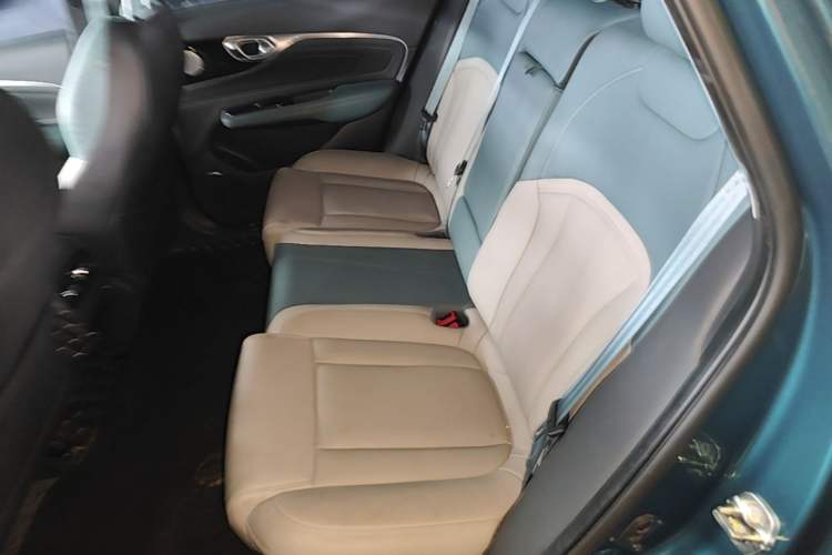 Used AION V 2023 Plus 70 Smart Edition Ternary Lithium Left Rear Seat