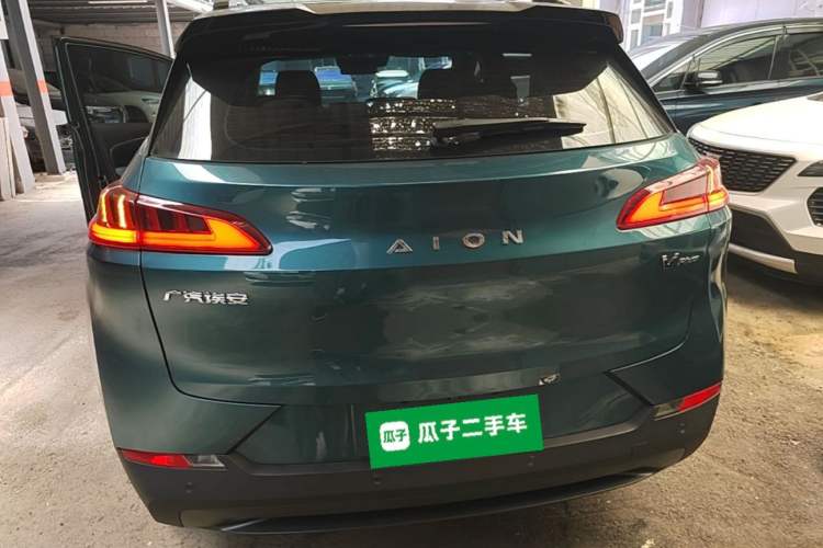 Used AION V 2023 Plus 70 Smart Enjoyment Seven-Seater Edition Ternary Lithium Rear