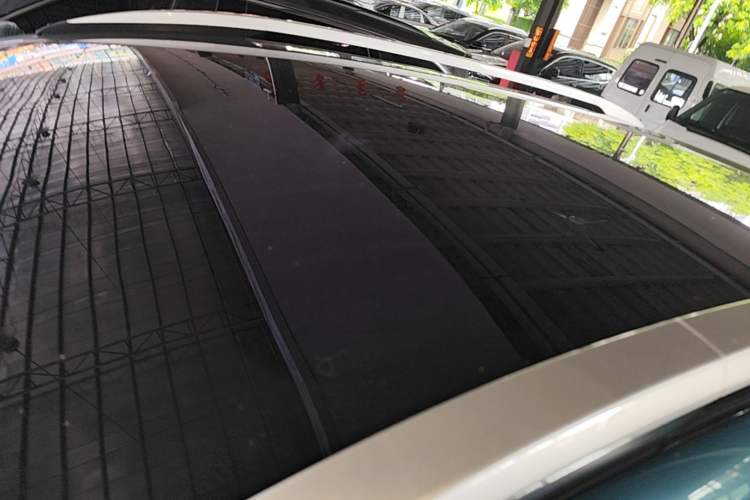 Used AION V 2023 Plus 70 Smart Edition Ternary Lithium Roof