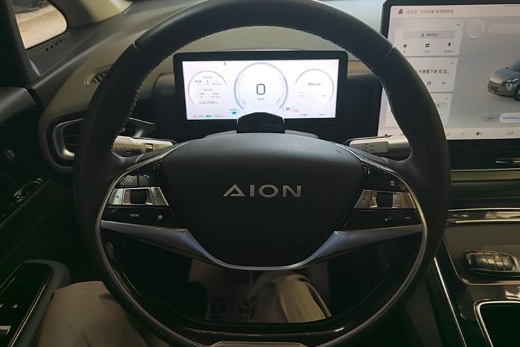 Used AION V 2023 Plus 70 Smart Enjoyment Seven-Seater Edition Ternary Lithium Steering Wheel