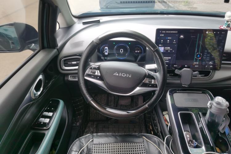 Used AION V 2023 Plus 70 Smart Edition Lithium Iron Phosphate Steering Wheel