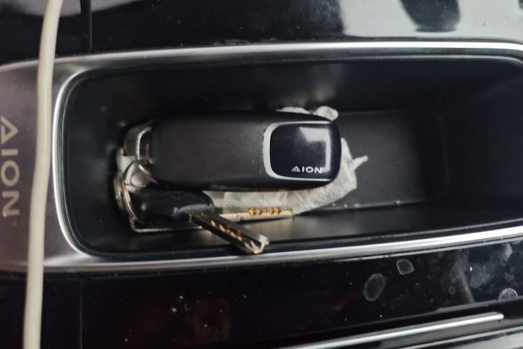 Used AION V 2023 Plus 70 Smart Enjoyment Seven-Seater Edition Ternary Lithium Vehicle Key