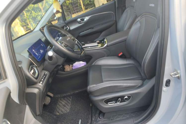 Used AION V 2023 Plus 80 Smart Technology Edition Ternary Lithium Left Front Seat