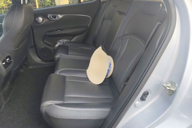 Used AION V 2023 Plus 80 Smart Technology Edition Ternary Lithium Left Rear Seat