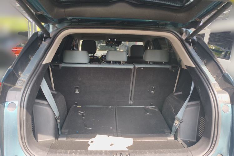 Used AION V 2023 Plus 80 Smart Enjoyment Seven-Seater Edition Ternary Lithium Trunk