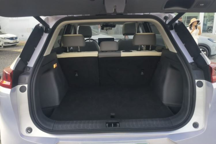 Used AION V 2023 Plus 70 Smart Tech Edition Ternary Lithium Trunk