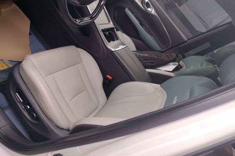 Used AION V 2023 Plus 80 Smart Technology Edition Ternary Lithium Left Front Seat