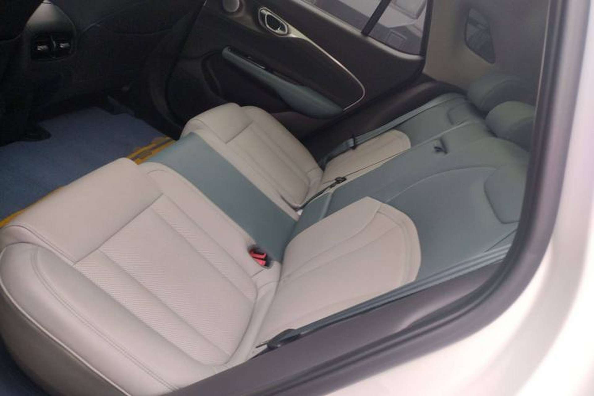 Used AION V 2023 Plus 80 Smart Technology Edition Ternary Lithium Left Rear Seat