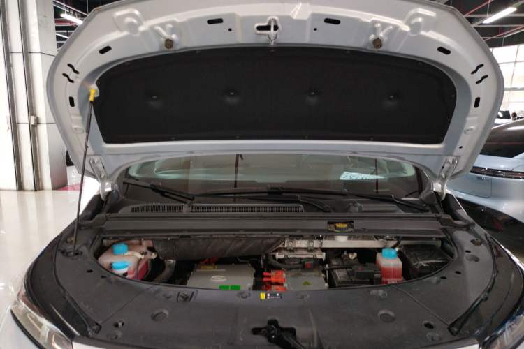 Used AION V 2023 Plus 70 Smart Tech Edition Lithium Iron Phosphate Engine Bay