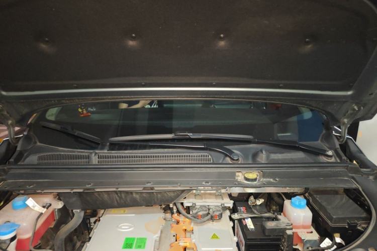 Used AION V 2023 Plus 80 Smart Technology Edition Ternary Lithium Engine Bay