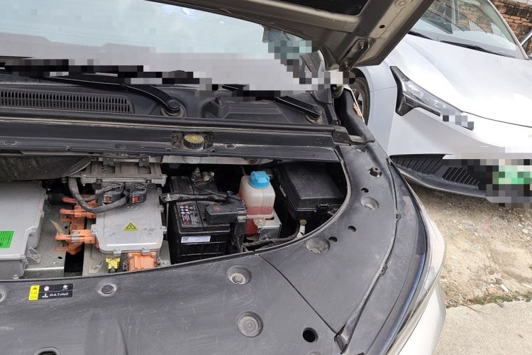 Used AION V 2023 Plus 70 Smart Tech Edition Lithium Iron Phosphate Engine Bay Left