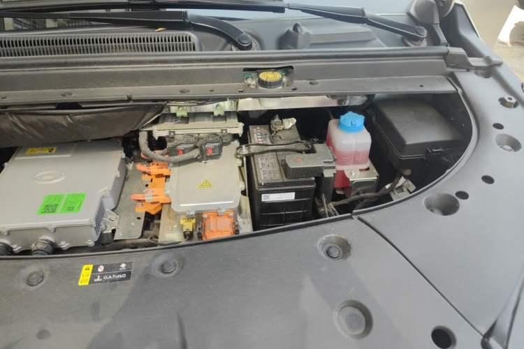 Used AION V 2023 Plus 70 Smart Tech Edition Lithium Iron Phosphate Engine Bay Left