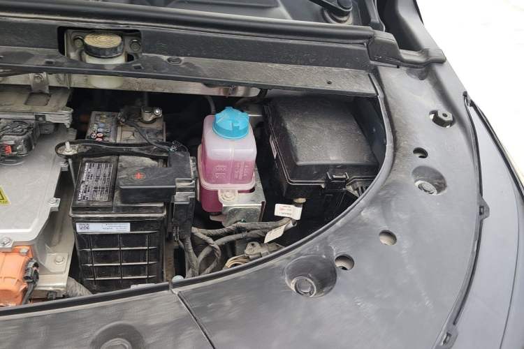 Used AION V 2023 Plus 70 Smart Edition Ternary Lithium Engine Bay Left
