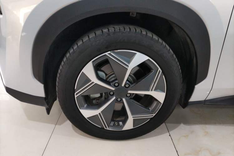 Used AION V 2023 Plus 70 Smart Tech Edition Lithium Iron Phosphate Exterior 3
