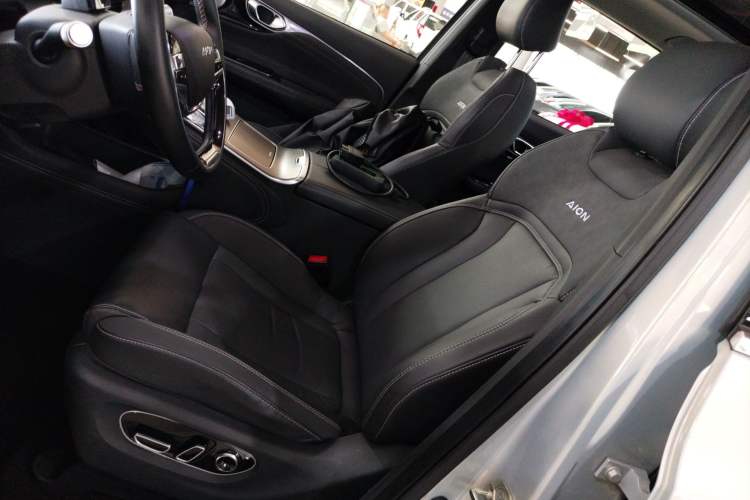 Used AION V 2023 Plus 70 Smart Tech Edition Lithium Iron Phosphate Left Front Seat