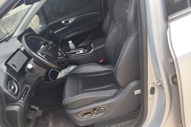 Used AION V 2023 Plus 70 Smart Edition Ternary Lithium Left Front Seat