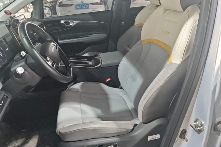 Used AION V 2023 Plus 70 Smart Tech Edition Lithium Iron Phosphate Left Front Seat