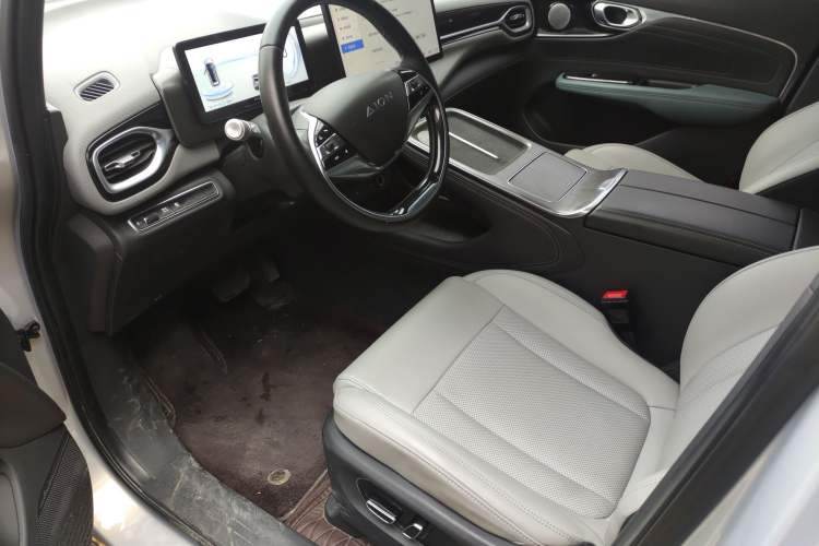 Used AION V 2023 Plus 70 Smart Tech Edition Lithium Iron Phosphate Left Front Seat