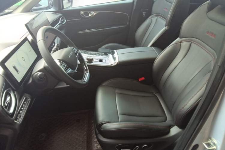 Used AION V 2023 Updated Plus 70 Intelligent Edition Lithium Iron Phosphate Left Front Seat