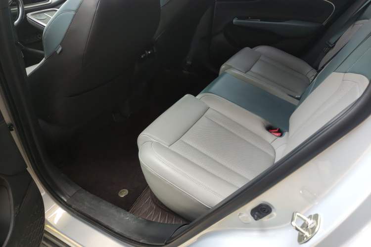 Used AION V 2023 Plus 70 Smart Tech Edition Lithium Iron Phosphate Left Rear Seat