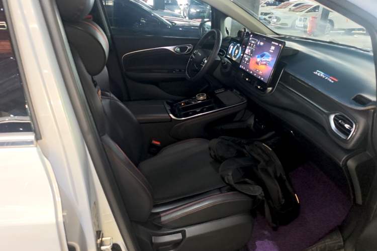 Used AION V 2023 Plus 80 Executive Edition Ternary Lithium Right Front Seat