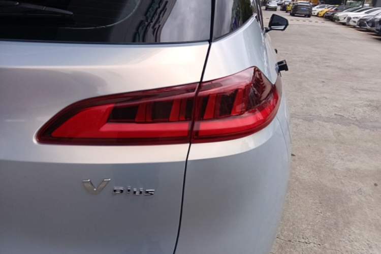 Used AION V 2023 Updated Plus 70 Intelligent Edition Lithium Iron Phosphate Right Rear Taillight