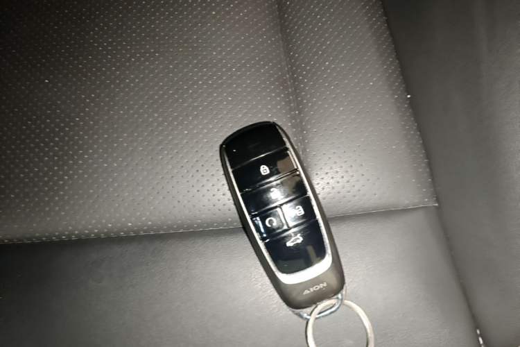 Used AION V 2023 Plus 70 Smart Enjoyment Seven-Seater Edition Ternary Lithium Vehicle Key