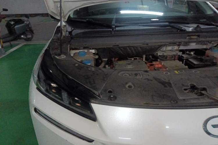Used AION V 2023 Plus 70 Smart Edition Lithium Iron Phosphate Engine Bay Right