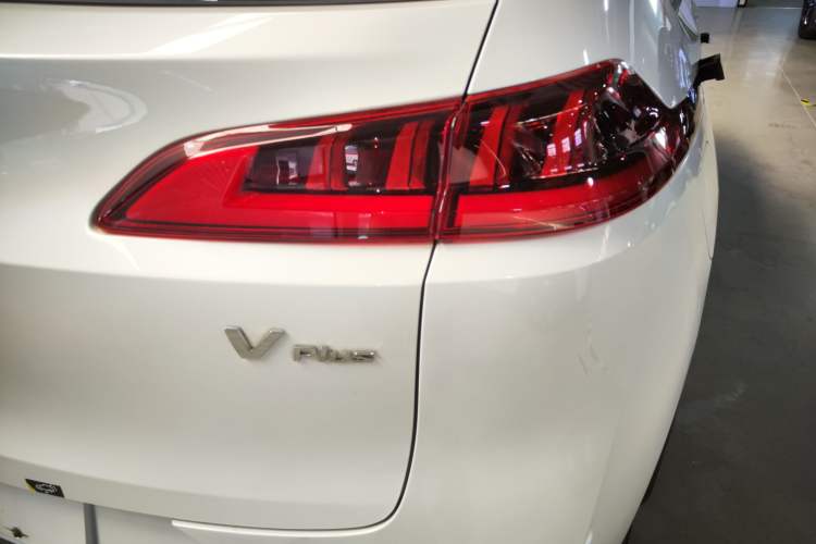Used AION V 2023 Plus 70 Super Fast Charging Version Ternary Lithium Exterior 6