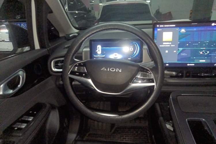 Used AION V 2023 Plus 70 Smart Edition Lithium Iron Phosphate Steering Wheel