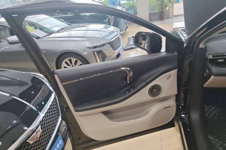 Used AION V 2024 Aion Tyrannosaurus 650 LiDAR Edition Left Front Door Interior