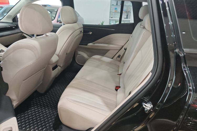 Used AION V 2024 Aion Tyrannosaurus 650 LiDAR Edition Left Rear Seat
