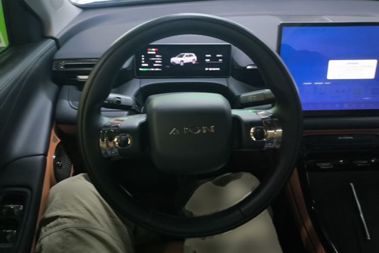 Used AION V 2024 Aion Tyrannosaurus 650 Smart Premium Edition Steering Wheel