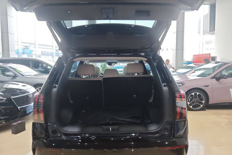 Used AION V 2024 Aion Tyrannosaurus 650 LiDAR Edition Trunk