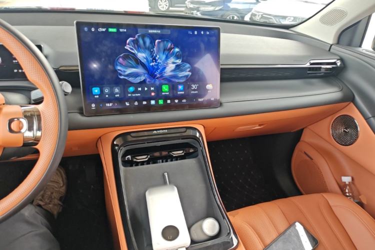 Used AION V 2024 Aion Tyrannosaurus 520 Intelligent Premium Edition Center Console