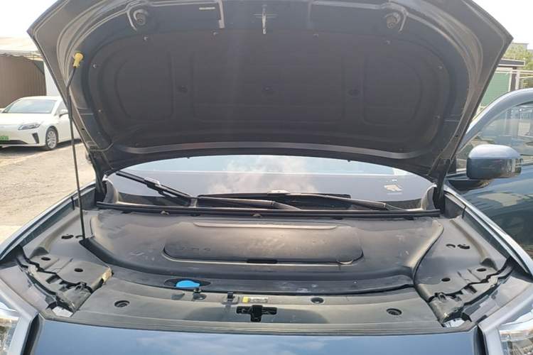 Used AION V 2024 Aion Tyrannosaurus 520 Smart Enjoy Edition Engine Bay