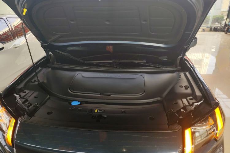 Used AION V 2024 Aion Tyrannosaurus 520 Smart Luxury Edition Engine Bay
