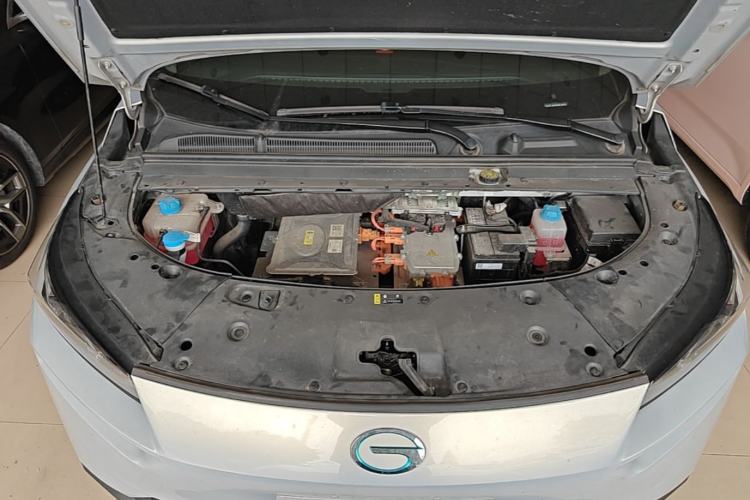 Used AION V 2024 Plus 70 Star Edition Lithium Iron Phosphate Engine Bay