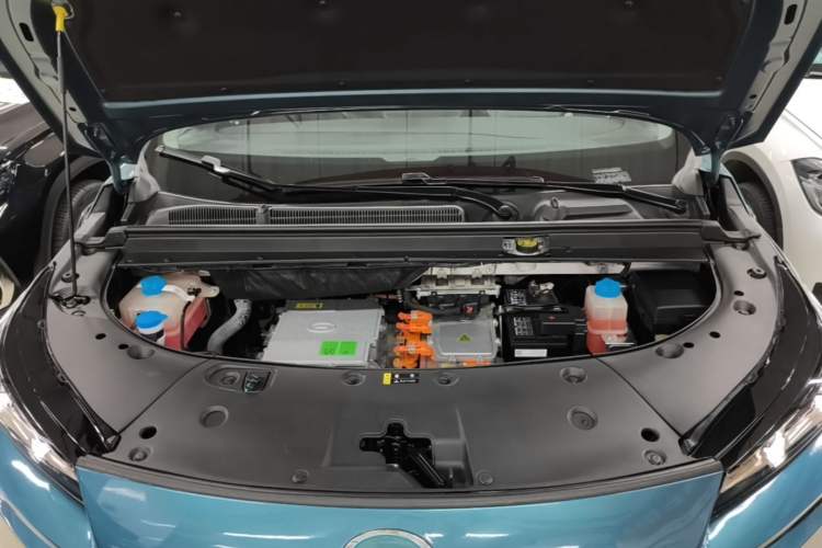 Used AION V 2024 Plus 70 Tech Edition Lithium Iron Phosphate Engine Bay
