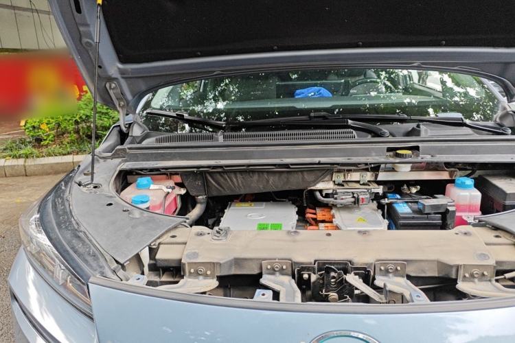 Used AION V 2024 Plus 80 Star Edition Ternary Lithium Engine Bay Right
