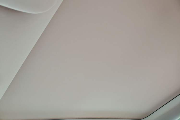 Used AION V 2024 Aion Tyrannosaurus 520 LiDAR Edition Headliner