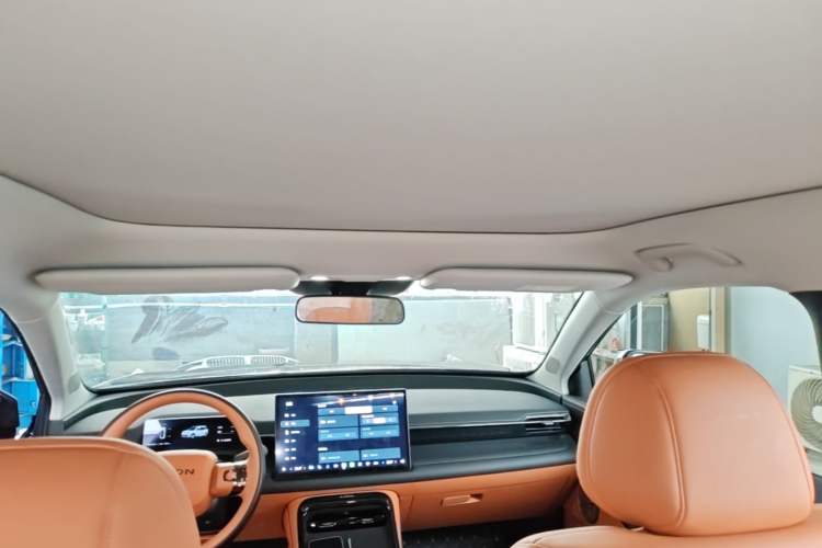 Used AION V 2024 Aion Tyrannosaurus 520 Intelligent Premium Edition Headliner