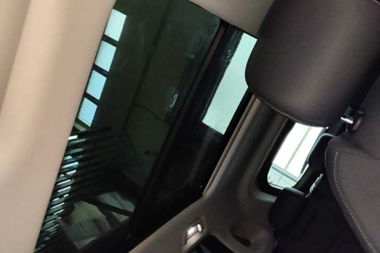 Used AION V 2024 Plus 70 Star Edition Lithium Iron Phosphate Headliner