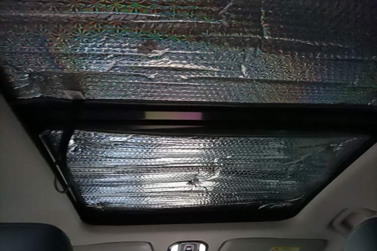 Used AION V 2024 Plus 70 Star Edition Ternary Lithium Headliner