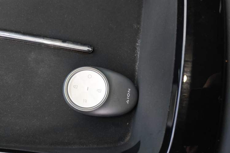 Used AION V 2024 Aion Tyrannosaurus 650 Smart Luxury Edition Interior 1