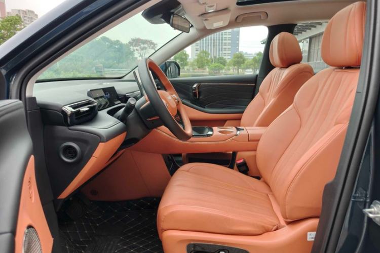 Used AION V 2024 Aion Tyrannosaurus 520 Intelligent Premium Edition Interior 2