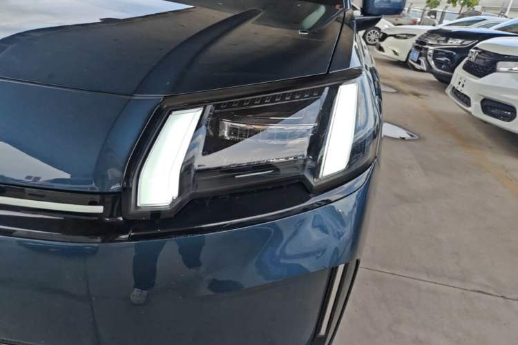 Used AION V 2024 Aion Tyrannosaurus 520 Intelligent Premium Edition Left Front Headlight